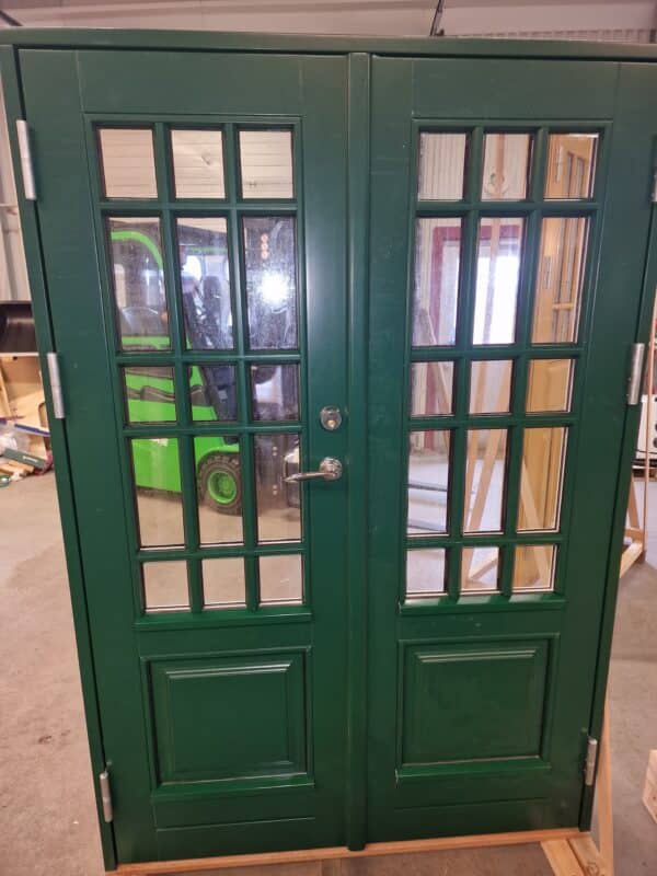 Pardörr Ytterdörr Grön med spröjs sekelskifte