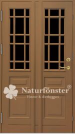Gamla ytterdörrar med 4 dörrspeglar färg brunbeige bruna beige RAL 1011